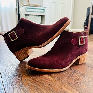 Kork-Ease booties (women’s size 8.5)